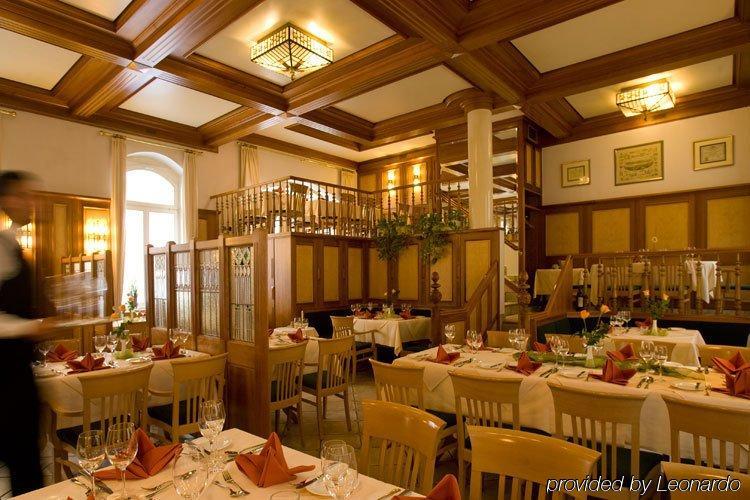 Hotel Roemischer Kaiser Τρίερ Εστιατόριο φωτογραφία